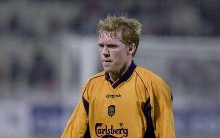 ATHENS, GREECE - Thursday, November 23, 2000: Liverpool's Steve Staunton in action against Olympiacos during the UEFA Cup 3rd Round 1st Leg match at the Olympic Stadium. (Pic by David Rawcliffe/Propaganda)