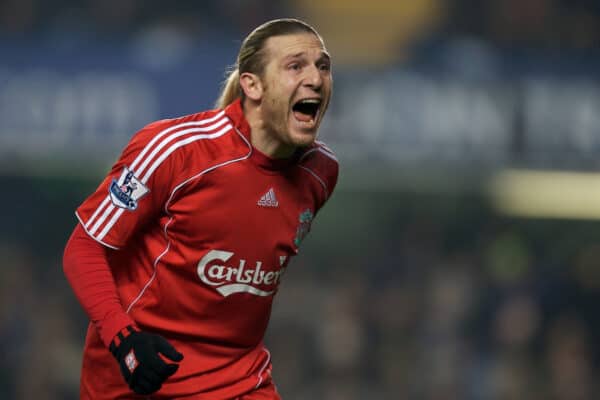 LONDON, ENGLAND - Wednesday, December 19, 2007: Liverpool's Andriy Voronin disputes a decision by the assistant referee during the League Cup Quarter Final match against Chelsea at Stamford Bridge. (Photo by David Rawcliffe/Propaganda)