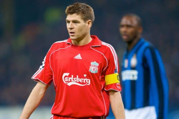 MILAN, ITALY - Tuesday, March 10, 2008: Liverpool's captain Steven Gerrard MBE and FC Internazionale Milano's Patrick Vieira during the UEFA Champions League First knockout Round 2nd Leg match at the San Siro. (Pic by David Rawcliffe/Propaganda)