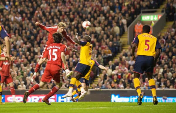 LIVERPOOL, ENGLAND - Tuesday, April 21, 2009: Liverpool's Fernando Torres scores the equalising goal against Arsenal during the Premiership match at Anfield. (Photo by David Rawcliffe/Propaganda)