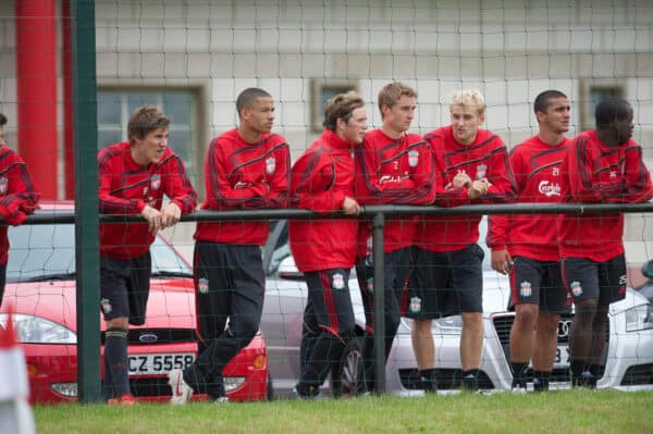 LIVERPOOL, ENGLAND - Saturday, September 26, 2009: Liverpool's Zsolt Poloskei, Nathan Eccleston, Stephen Irwin, Stephen Darby, Robbie Threlfall, Vitor Flora, Emmanuel Mendy during the FA Premier Academy League match at the Kirkby Academy. (Pic by David Rawcliffe/Propaganda)