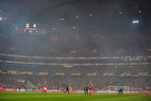 LISBON, PORTUGAL - Thursday, April 1, 2010: Smoke fills the Estadio da Luz as Sport Lisboa e Benfica supporters light fire-crackers during the UEFA Europa League Quarter-Final 1st Leg match against Liverpool. (Pic by David Rawcliffe/Propaganda)