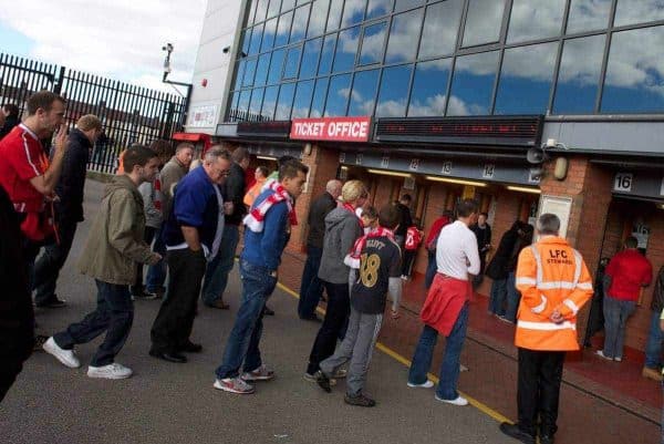 LIVERPOOL, ENGLAND - Saturday, September 25, 2010: Supporters queue at the Liverpool ticket office at Anfield. (Photo by David Rawcliffe/Propaganda)