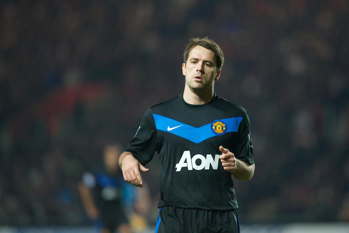 SOUTHAMPTON, ENGLAND - Saturday, January 29, 2011: Manchester United's Michael Owen during the FA Cup 4th Round match at St. Mary's Stadium. (Photo by Gareth Davies/Propaganda)