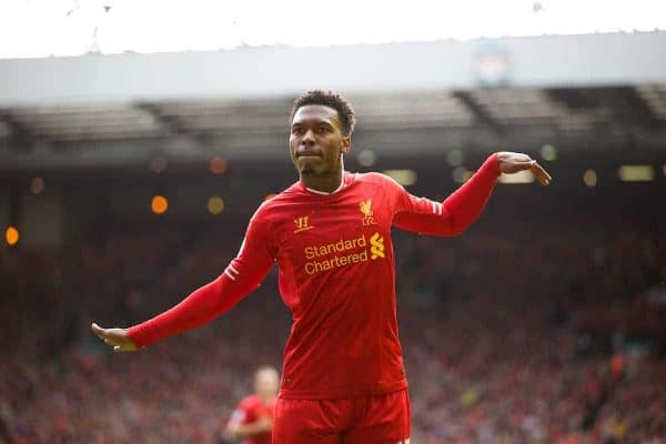 LIVERPOOL, ENGLAND – Samstag, 5. Oktober 2013: Liverpools Daniel Sturridge feiert sein zweites Tor gegen Crystal Palace während des Premiership-Spiels in Anfield. (Bild von David Rawcliffe/Propaganda)