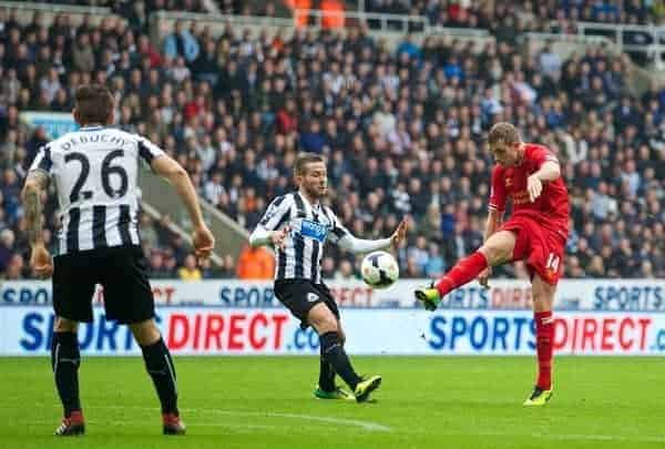 NEWCASTLE-UPON-TYNE, ENGLAND - Saturday, October 19, 2013: Liverpool's Jordan Henderson in action against Newcastle United during the Premiership match at St. James' Park. (Pic by David Rawcliffe/Propaganda)