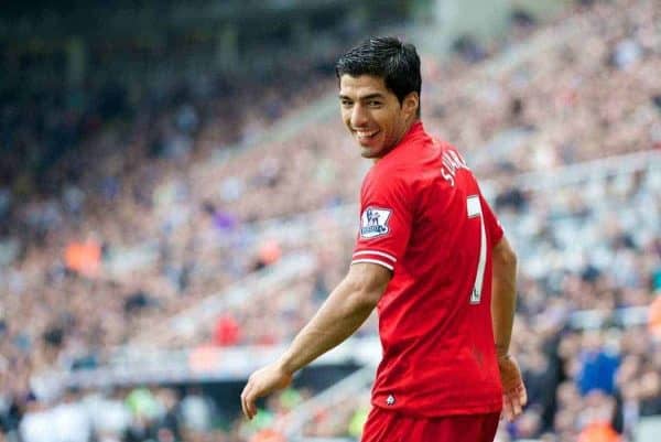 NEWCASTLE-UPON-TYNE, ENGLAND - Saturday, October 19, 2013: Liverpool's Luis Suarez in action against Newcastle United during the Premiership match at St. James' Park. (Pic by David Rawcliffe/Propaganda)