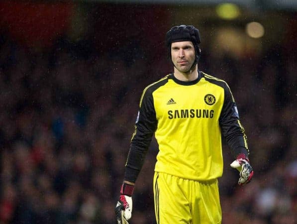 LONDON, ENGLAND - Monday, December 23, 2013: Chelsea's goalkeeper Petr Cech in action against Arsenal during the Premiership match at the Emirates Stadium. (Pic by David Rawcliffe/Propaganda)