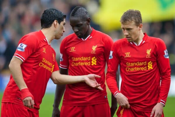 NORWICH, ENGLAND - Sunday, April 20, 2014: Liverpool's Luis Suarez, Mamadou Sakho and Lucas Leiva before the Premiership match against Norwich City at Carrow Road. (Pic by David Rawcliffe/Propaganda)