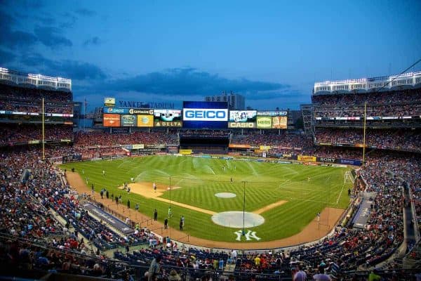 NEW YORK, USA - Wednesday, July 30, 2014: Liverpool take on Manchester City during the International Champions Cup Group B match at the Yankee Stadium on day ten of the club's USA Tour. (Pic by David Rawcliffe/Propaganda)