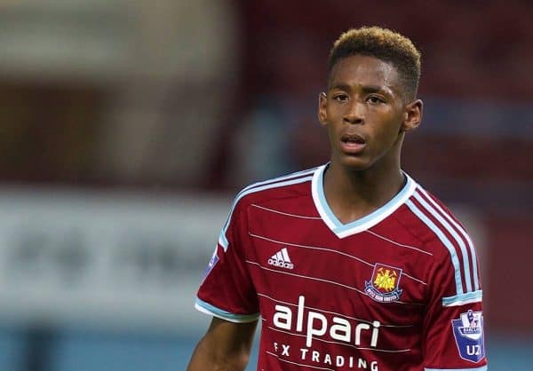 UPTON PARK, ENGLAND - Friday, September 12, 2014: West Ham United's Reece Oxford in action against Liverpool during the Under 21 FA Premier League match at Upton Park. (Pic by David Rawcliffe/Propaganda)