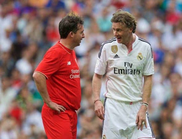 MADRIS, SPAIN - Sunday, June 14, 2015: Real Madrid's Steve McManaman chats with Liverpool's captain Robbie Fowler during the Corazon Classic Legends Friendly match at the Estadio Santiago Bernabeu. (Pic by David Rawcliffe/Propaganda)