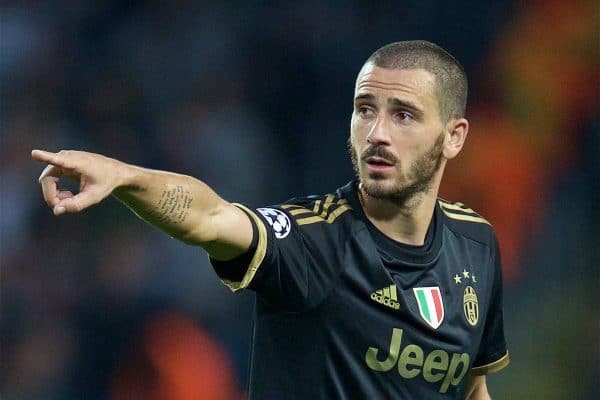 MANCHESTER, ENGLAND - Tuesday, September 15, 2015: Juventus' Leonardo Bonucci in action against Manchester City during the UEFA Champions League Group D match at the City of Manchester Stadium. (Pic by David Rawcliffe/Propaganda)