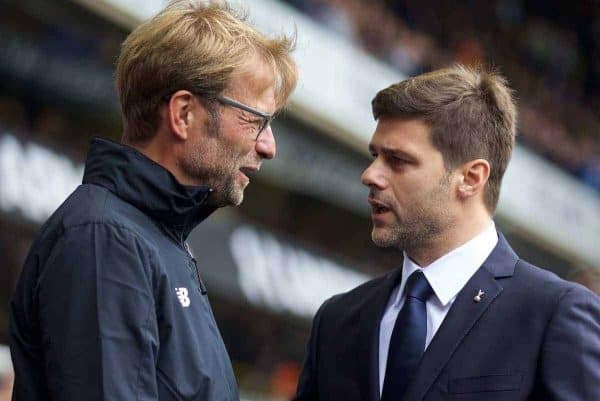 LONDRES, INGLATERRA - Sábado, 17 de octubre de 2015: el gerente de Liverpool, Jürgen Klopp, y el gerente de Tottenham Hotspur, Mauricio Pochettino, antes del partido de la Premier League en White Hart Lane.  (Foto de David Rawcliffe/Kloppaganda)