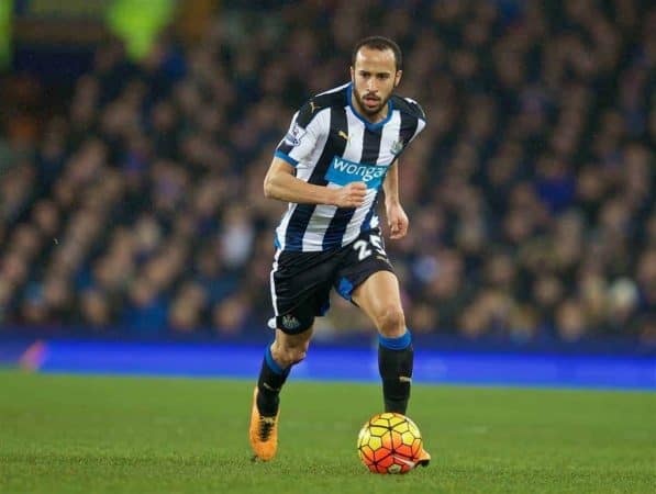 LIVERPOOL, ENGLAND - Wednesday, February 3, 2016: Newcastle United's Andros Townsend in action against Everton during the Premier League match at Goodison Park. (Pic by David Rawcliffe/Propaganda)