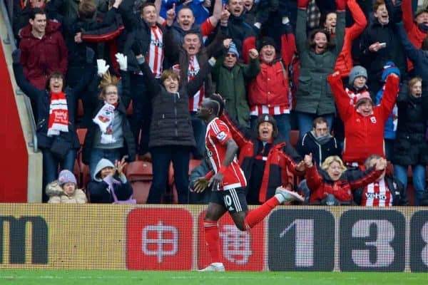 SOUTHAMPTON, ENGLAND - Sunday, March 20, 2016: Southampton's Sadio Mane celebrates scoring his side's winning third goal against Liverpool during the FA Premier League match at St Mary's Stadium. (Pic by David Rawcliffe/Propaganda)