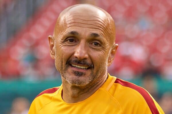 ST. LOUIS, USA - Monday, August 1, 2016: AS Roma's head coach Luciano Spalletti before a pre-season friendly game against Liverpool on day twelve of the club's USA Pre-season Tour at the Busch Stadium. (Pic by David Rawcliffe/Propaganda)