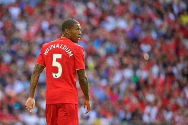 LONDON, ENGLAND - Saturday, August 6, 2016: Liverpool's Georginio Wijnaldum in action against Barcelona during the International Champions Cup match at Wembley Stadium. (Pic by Xiaoxuan Lin/Propaganda)