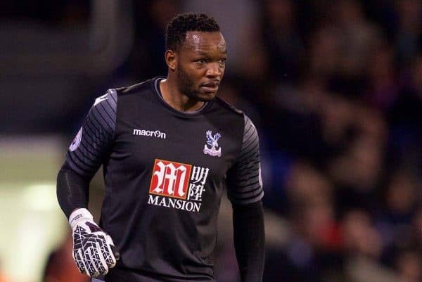 LONDON, ENGLAND - Saturday, October 29, 2016: Crystal Palace's goalkeeper Steve Mandanda in action against Liverpool during the FA Premier League match at Selhurst Park. (Pic by David Rawcliffe/Propaganda)