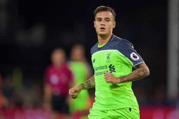 LONDON, ENGLAND - Saturday, October 29, 2016: Liverpool's Philippe Coutinho Correia in action against Crystal Palace during the FA Premier League match at Selhurst Park. (Pic by David Rawcliffe/Propaganda)