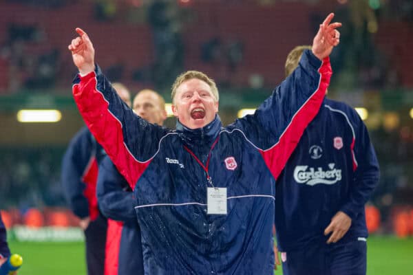 CARDIFF, WALES - Sunday, February 25, 2001: Liverpool manager Sammy Lee celebrates after winning the Football League Cup Final match between Liverpool FC and Birmingham City FC at the Millennium Stadium.  The match ended in a 1–1 draw after extra time, with Liverpool winning 5–4 on penalties.  (Image by David Rawcliffe/Propaganda)