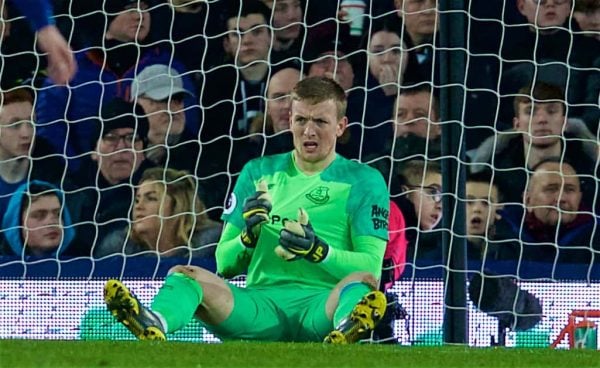 LIVERPOOL, ENGLAND - Wednesday, February 6, 2019: Everton's goalkeeper Jordan Pickford looks dejected during the FA Premier League match between Everton FC and Manchester City FC at Goodison Park. (Pic by David Rawcliffe/Propaganda)