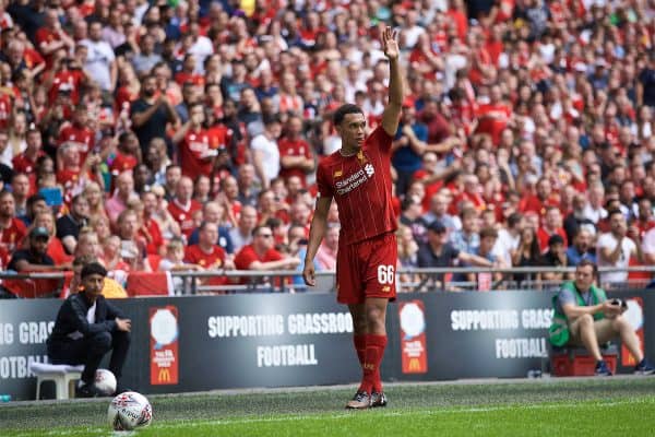 LONDON, ENGLAND - Sunday, August 4, 2019: Liverpool's Trent Alexander-Arnold prepares to take a corner-kick during the FA Community Shield match between Manchester City FC and Liverpool FC at Wembley Stadium. (Pic by David Rawcliffe/Propaganda)