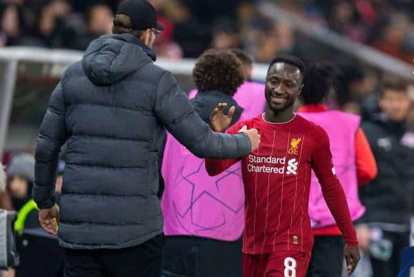 SALZBURG, AUSTRIA - Tuesday, December 10, 2019: Liverpool's Naby Keita shakes hands with manager Jürgen Klopp as he is substituted during the final UEFA Champions League Group E match between FC Salzburg and Liverpool FC at the Red Bull Arena. (Pic by David Rawcliffe/Propaganda)