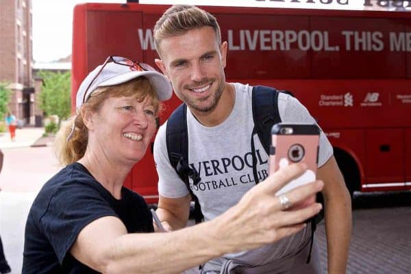 SOUTH BEND, INDIANA, USA - Tuesday, July 16, 2019: Liverpool's captain Jordan Henderson poses for a photograph with a supporter as the squad arrives at the team hotel in South Bend at the start of the club's pre-season tour of America. (Pic by David Rawcliffe/Propaganda)