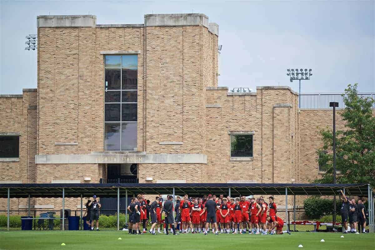 SOUTH BEND, INDIANA, USA - Thursday, July 18, 2019: Liverpool's manager Jürgen Klopp speaks to his squad before a training session ahead of the friendly match against Borussia Dortmund at the Notre Dame Stadium on day three of the club's pre-season tour of America. (Pic by David Rawcliffe/Propaganda)