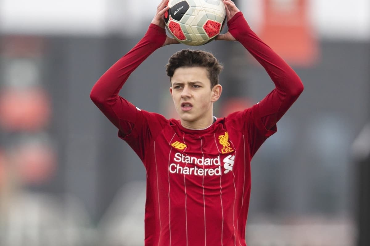 LIVERPOOL, ENGLAND - Saturday, February 22, 2020: Liverpool's Owen Beck takes a throw-in during the Under-18 FA Premier League match between Liverpool FC and Manchester City FC at the Liverpool Academy. (Pic by David Rawcliffe/Propaganda)