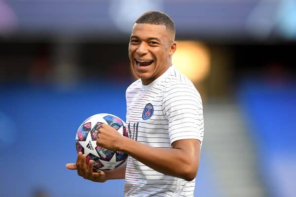 LISBON, PORTUGAL - Sunday, August 23, 2020: Paris Saint-Germain's Kylian Mbappe before the UEFA Champions League Final between FC Bayern Munich and Paris Saint-Germain at the Estadio do Sport Lisboa e Benfica. (Credit: ©UEFA)