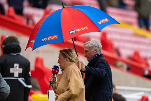 LIVERPOOL, ENGLAND - Sunday, May 23, 2021: Former Liverpool player and manager Graeme Souness holds an umbrella for fellow Sky Sports presenter Kelly Kates during the final FA Premier League match between Liverpool FC and Crystal Palace FC at Anfield. Liverpool won 2-0 and finished 3rd in the table. (Pic by David Rawcliffe/Propaganda)