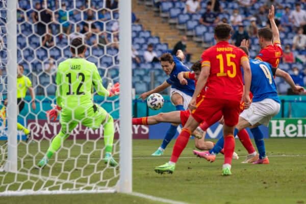 ROME, ITALY - Sunday, June 20, 2021: Italy's Federico Chiesa sees his shot go across the Wales goal during the UEFA Euro 2020 Group A match between Italy and Wales at the Stadio Olimpico. Italy won 1-0 to win the group, Wales finished 2nd. Both teams qualified for the knock-out round. (Photo by David Rawcliffe/Propaganda)