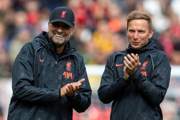 LIVERPOOL, ENGLAND - Sunday, August 8, 2021: Liverpool's manager Jürgen Klopp (L) and first-team development coach Pepijn Lijnders during a pre-season friendly match between Liverpool FC and Athletic Club de Bilbao at Anfield. The game ended in a 1-1 draw. (Pic by David Rawcliffe/Propaganda)