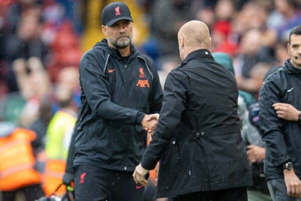 LIVERPOOL, ENGLAND - Saturday, August 21, 2021: Liverpool's manager Jürgen Klopp (L) shakes hands with Burnley's manager Sean Dyche after the FA Premier League match between Liverpool FC and Burnley FC at Anfield. Liverpool won 2-0. (Pic by David Rawcliffe/Propaganda)