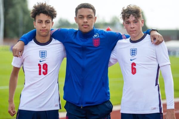 NEWPORT, WALES - Friday, September 3, 2021: England's trio of Liverpool players (L-R) Kaide Gordon, Lee Jonas and Luke Chambers pose for a picture after an International Friendly Challenge match between Wales Under-18's and England Under-18's at Spytty Park. The game ended in a 1-1 draw. (Pic by David Rawcliffe/Propaganda)