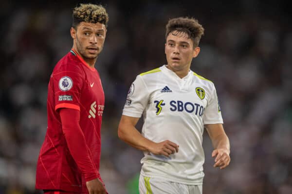 LEEDS, ENGLAND - Sunday, September 12, 2021: Leeds United's substitute Daniel James, making his debut for the club, and Liverpool's Alex Oxlade-Chamberlain (L) during the FA Premier League match between Leeds United FC and Liverpool FC at Elland Road. Liverpool won 3-0. (Pic by David Rawcliffe/Propaganda)