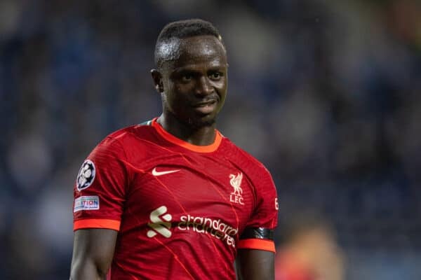 PORTO, PORTUGAL - Tuesday, September 28, 2021: Liverpool's Sadio Mané during the UEFA Champions League Group B Matchday 2 game between FC Porto and Liverpool FC at the Estádio do Dragão. Liverpool won 5-1. (Pic by David Rawcliffe/Propaganda)