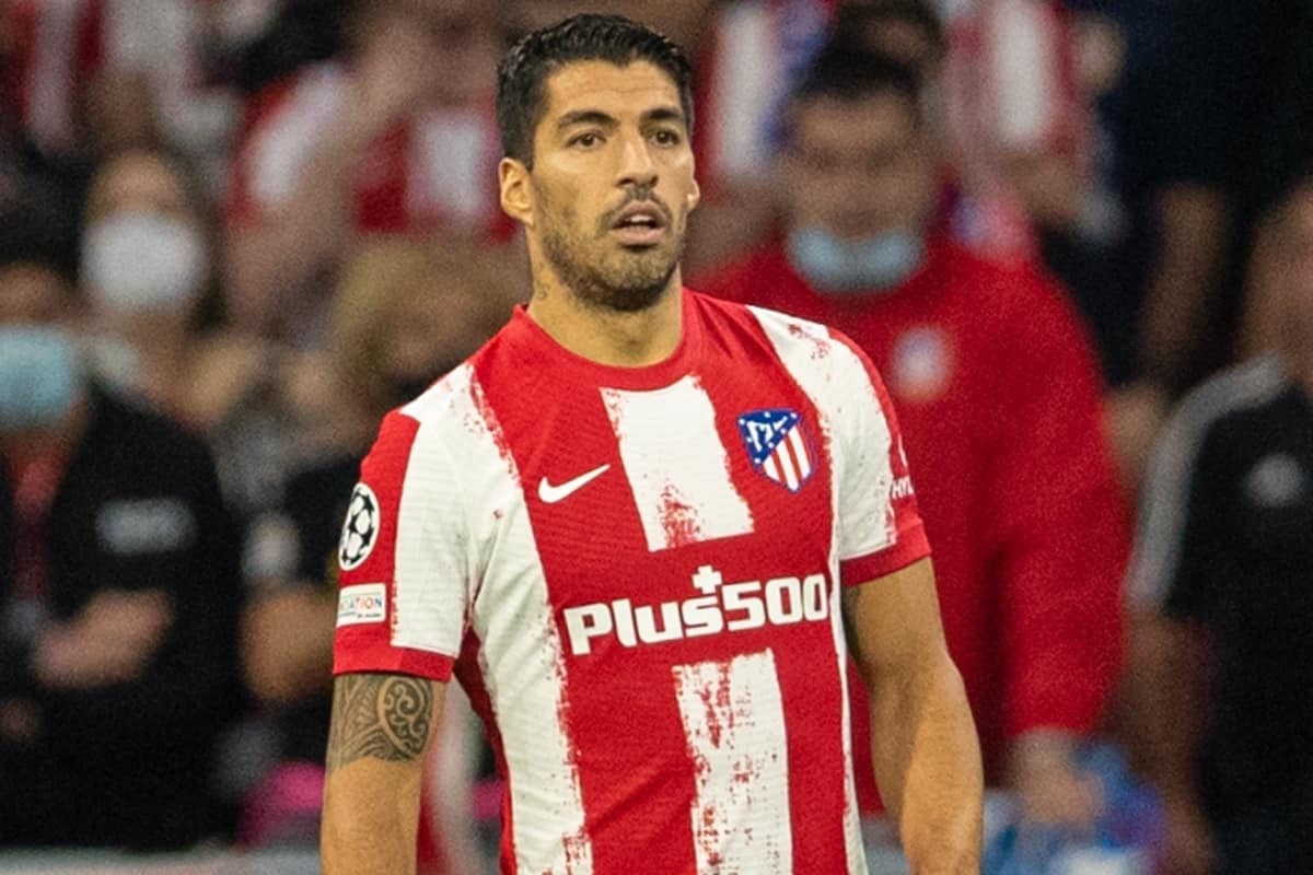 MADRID, SPAIN - Tuesday, October 19, 2021: Club Atlético de Madrid's Luis Sua?rez during the UEFA Champions League Group B Matchday 3 game between Club Atlético de Madrid and Liverpool FC at the Estadio Metropolitano. Liverpool won 3-2. (Pic by David Rawcliffe/Propaganda)