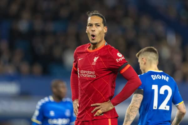 LIVERPOOL, ENGLAND - Wednesday, December 1, 2021: Liverpool's Virgil van Dijk during the FA Premier League match between Everton FC and Liverpool FC, the 239th Merseyside Derby, at Goodison Park. Liverpool won 4-1. (Pic by David Rawcliffe/Propaganda)