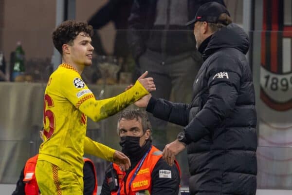 MILAN, ITALY - Tuesday, December 7, 2021: Liverpool's Neco Williams (L) shakes hands with manager Jürgen Klopp during the UEFA Champions League Group B Matchday 6 game between AC Milan and Liverpool FC at the Stadio San Siro. Liverpool won 2-1. (Pic by David Rawcliffe/Propaganda)