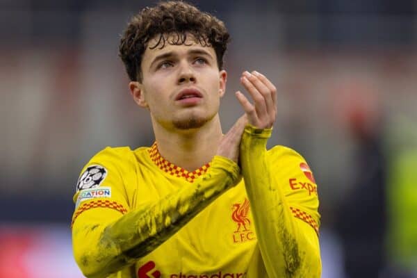 MILAN, ITALY - Tuesday, December 7, 2021: Liverpool's Neco Williams applauds the supporters after the UEFA Champions League Group B Matchday 6 game between AC Milan and Liverpool FC at the Stadio San Siro. Liverpool won 2-1. (Pic by David Rawcliffe/Propaganda)