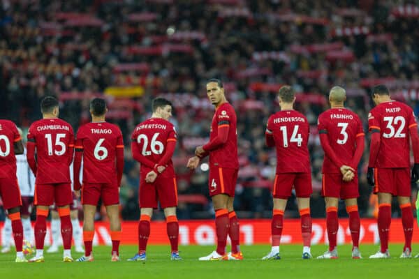 LIVERPOOL, ENGLAND - Saturday, December 11, 2021: Liverpool's Virgil van Dijk and team-mates line-up for a minute's applause in memory of former player Ray Kennedy before the FA Premier League match between Liverpool FC and Aston Villa FC at Anfield. Liverpool won 1-0. (Pic by David Rawcliffe/Propaganda)