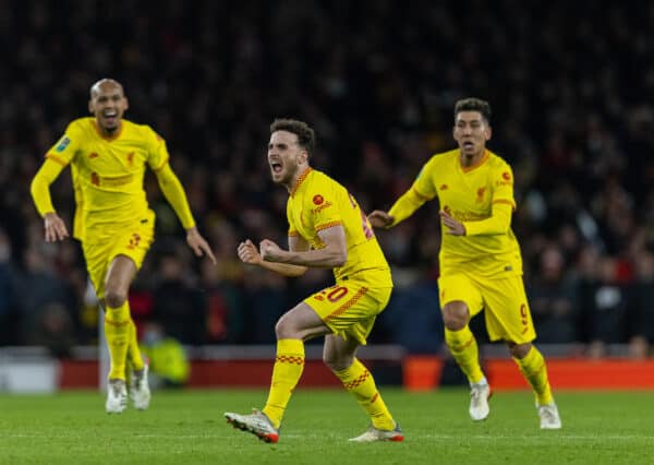 LONDON, ENGLAND - Thursday, January 20, 2022: Liverpool's Diogo Jota (C) celebrates after scoring the second goal during the Football League Cup Semi-Final 2nd Leg match between Arsenal FC and Liverpool FC at the Emirates Stadium. Liverpool won 2-0, 2-0 on aggregate. (Pic by David Rawcliffe/Propaganda)