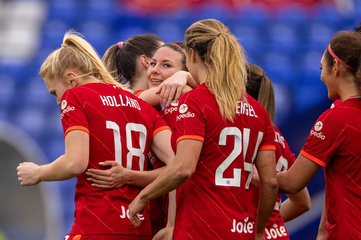 Liverpool women's sales football top