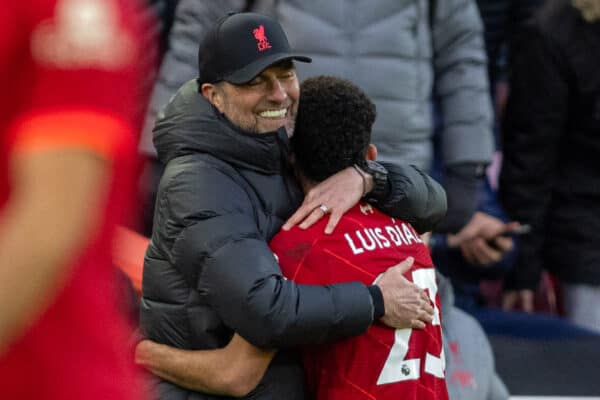 LIVERPOOL, ENGLAND - Saturday, February 19, 2022: Liverpool's manager Jürgen Klopp embraces goal-scorer Luis Díaz as he is substituted during the FA Premier League match between Liverpool FC and Norwich City FC at Anfield. Liverpool won 3-1. (Pic by David Rawcliffe/Propaganda)