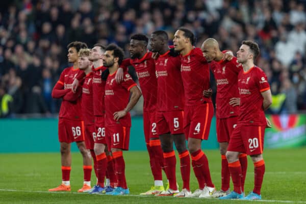 LONDON, ENGLAND - Sunday, February 27, 2022: Liverpool players line-up for the penalty shoot-out during the Football League Cup Final match between Chelsea FC and Liverpool FC at Wembley Stadium. Liverpool won 11-10 on penalties after a goal-less draw. Trent Alexander-Arnold, Harvey Elliott, Andy Robertson, Mohamed Salah, Divock Origi, Ibrahima Konaté, Virgil van Dijk, Fabio Henrique Tavares 'Fabinho', Diogo Jota. (Pic by David Rawcliffe/Propaganda)