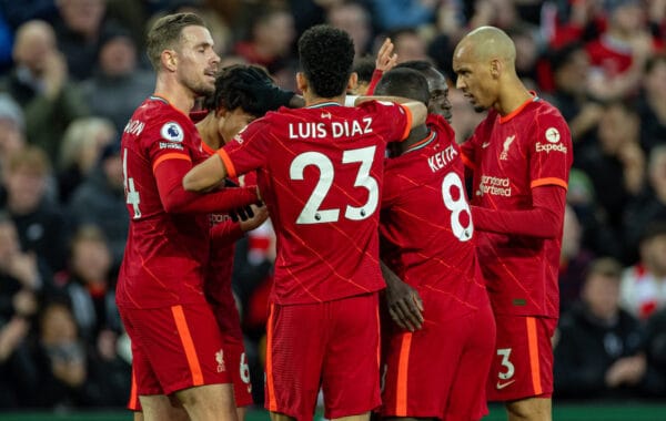 LIVERPOOL, ENGLAND - Friday, March 4, 2022: Liverpool's Sadio Mané celebrates after scoring the only goal of the game during the FA Premier League match between Liverpool FC and West Ham United FC at Anfield. Liverpool won 1-0. (Pic by David Rawcliffe/Propaganda)