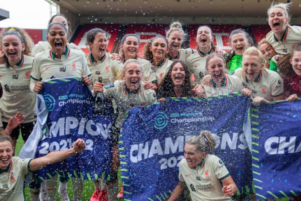 BRISTOL, ENGLAND - Sunday, April 3, 2022: Liverpool players celebrate after being crowned Champions after the FA Women’s Championship Round 20 match between Bristol City FC Women and Liverpool FC Women at Ashton Gate. Liverpool won 4-2. Rianna Dean, Leanne Kiernan, Megan Campbell, captain Niamh Fahey, Charlotte Wardlow, Missy Bo Kearns, Jade Bailey, Leighanne Robe, Jasmine Matthews, Melissa Lawley, Ashley Hodson, goalkeeper Rachel Laws, Ceri Holland. (Pic by Geoff Caddick/Propaganda)